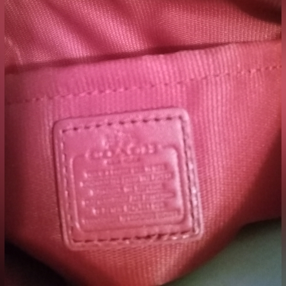 Coach Convertible Red Pebble Leather Hippie Crossbody Handbag K1405-52901 - Picture 3 of 5